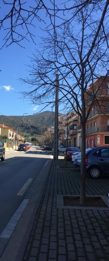 Appartement Standing 58M Plage A 3Mn En Voiture Росес Екстер'єр фото