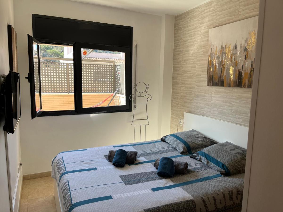 Appartement Standing 58M Plage A 3Mn En Voiture Росес Екстер'єр фото